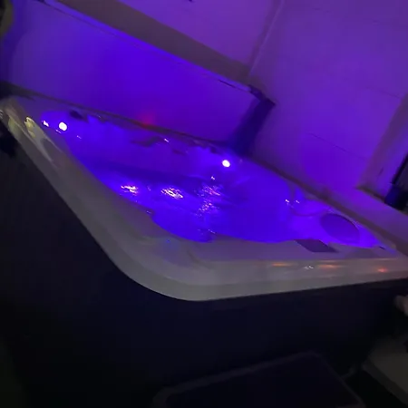Bm Apartament Spa Jacuzzi & Sauna Na Wylacznosc Legnica Esterno foto