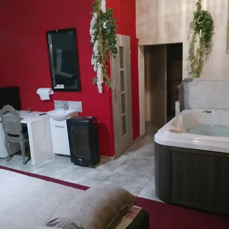 Bm Apartament Spa Jacuzzi & Sauna Na Wylacznosc Legnica Esterno foto